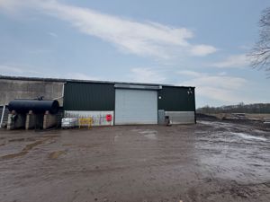 Photo 1- click for photo gallery